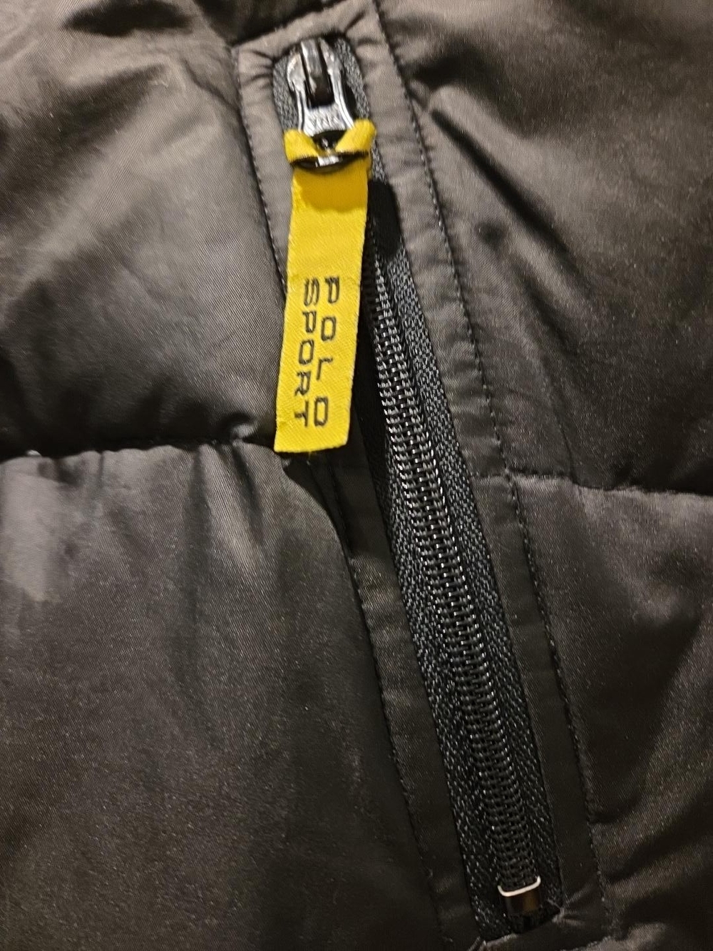 Ralph Lauren Sport Polo Sport Black Puffer Jacket Yellow Zip Pulls 24" PTP - Picture 2 of 9